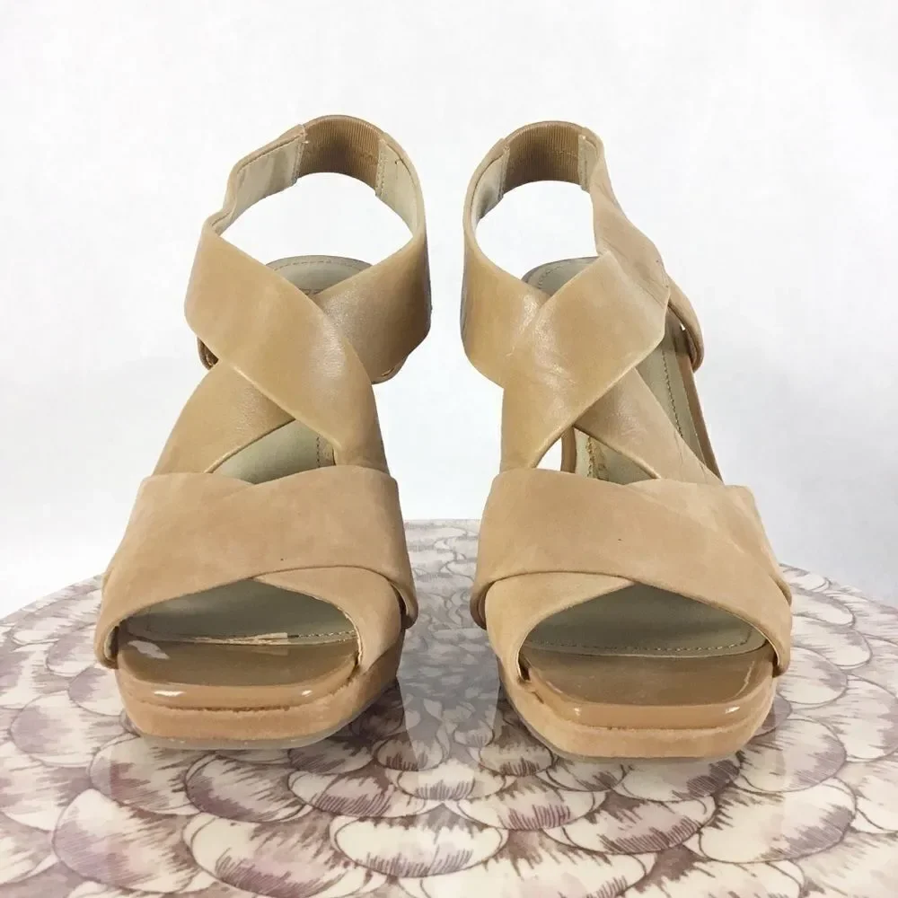 Kenneth Cole REACTION Women's Sweet Chip Platforms